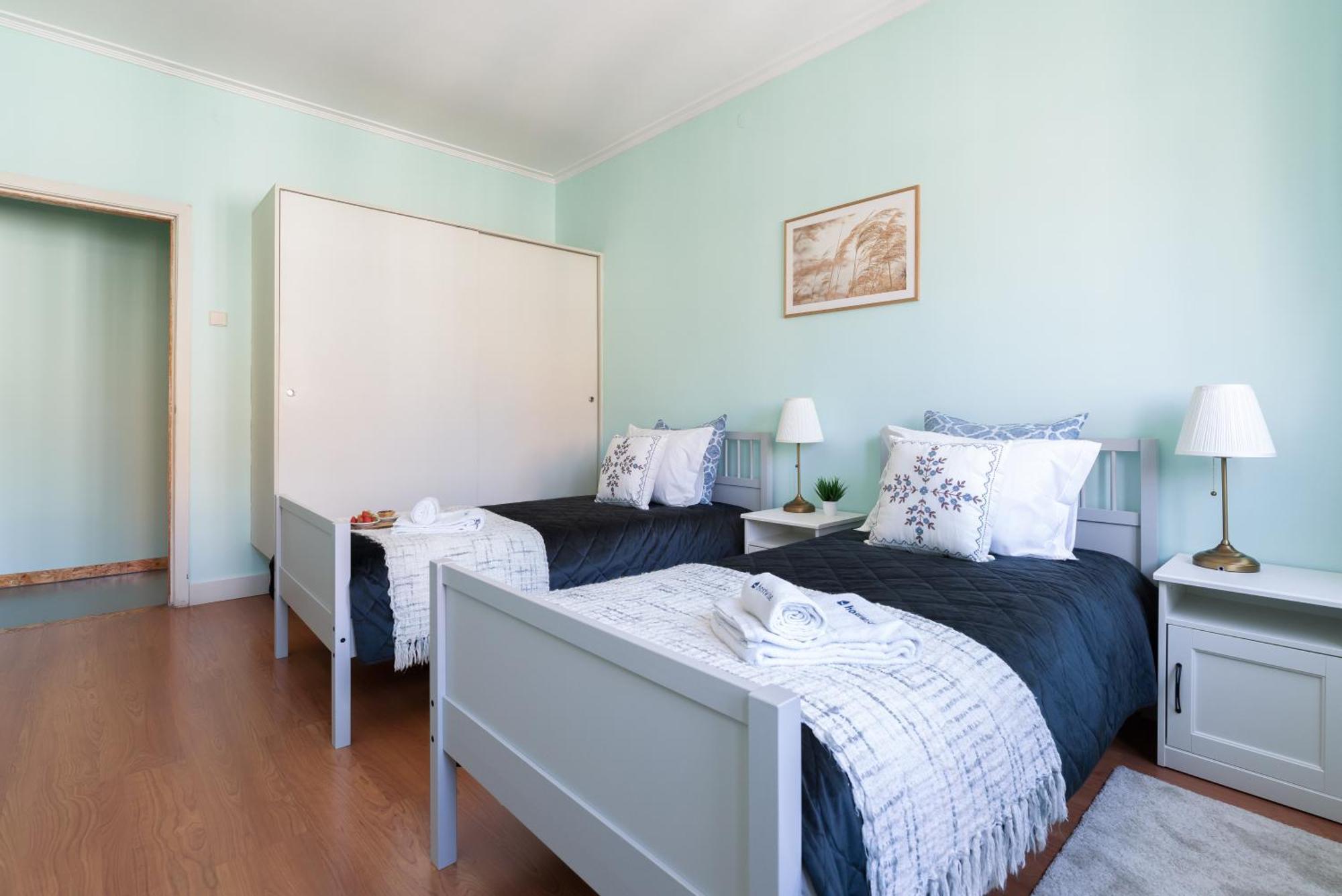 Appartement Host Wise - Colorful Bright Flat With Balcony à OOporto Chambre photo