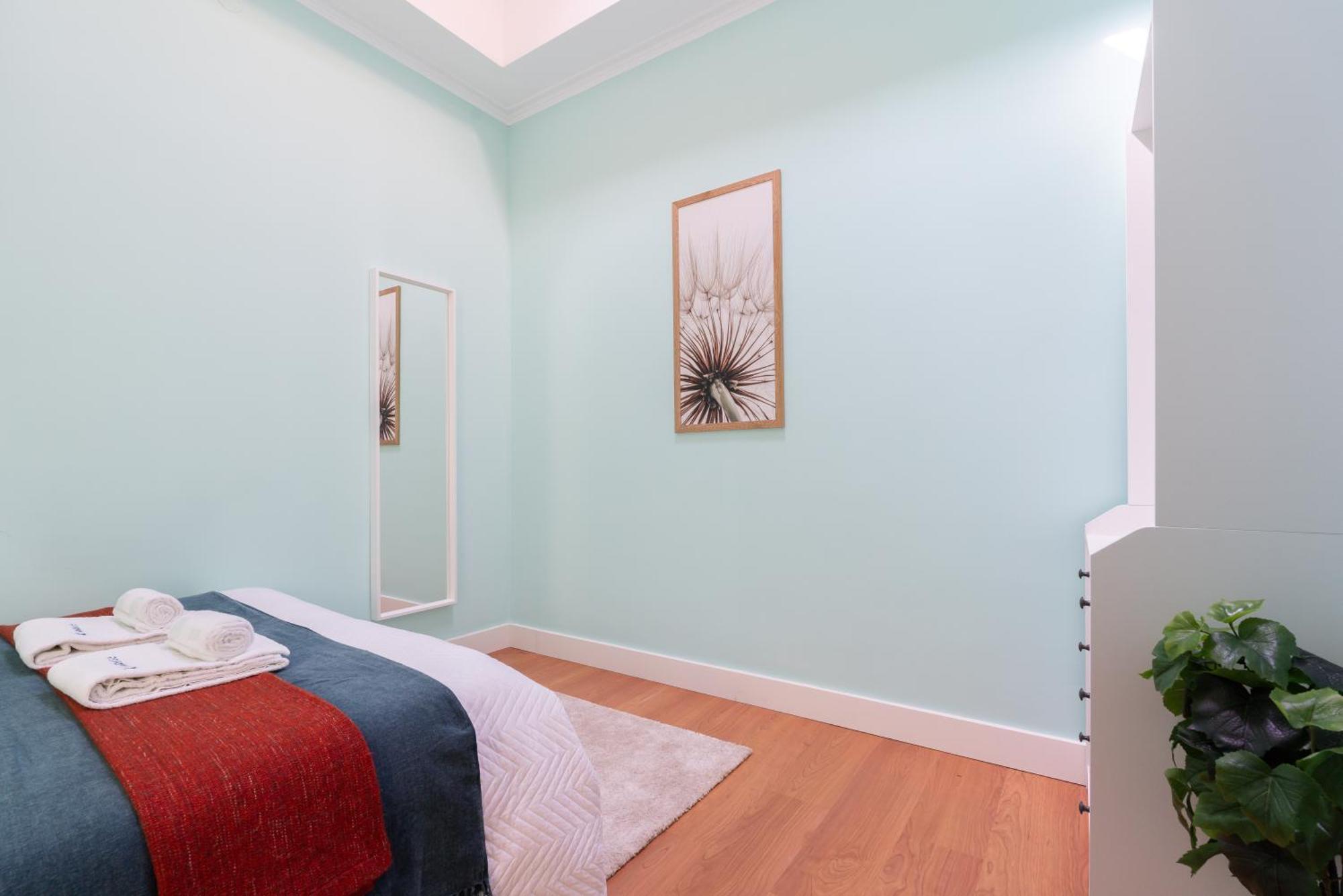 Appartement Host Wise - Colorful Bright Flat With Balcony à OOporto Chambre photo